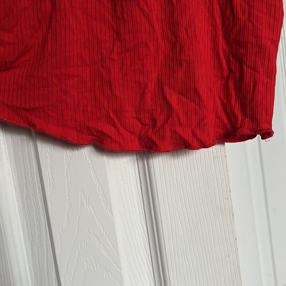 Revamped tank top - Picture 4 of 5